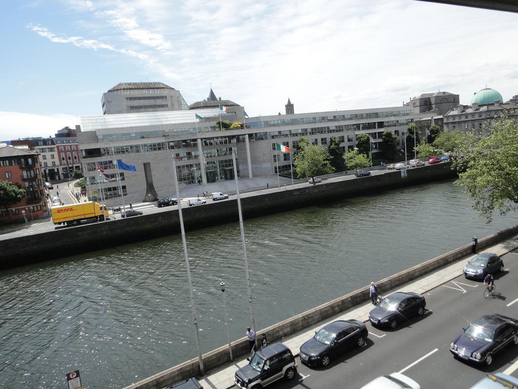 Inn On The Liffey Guesthouse Dublin Extérieur photo