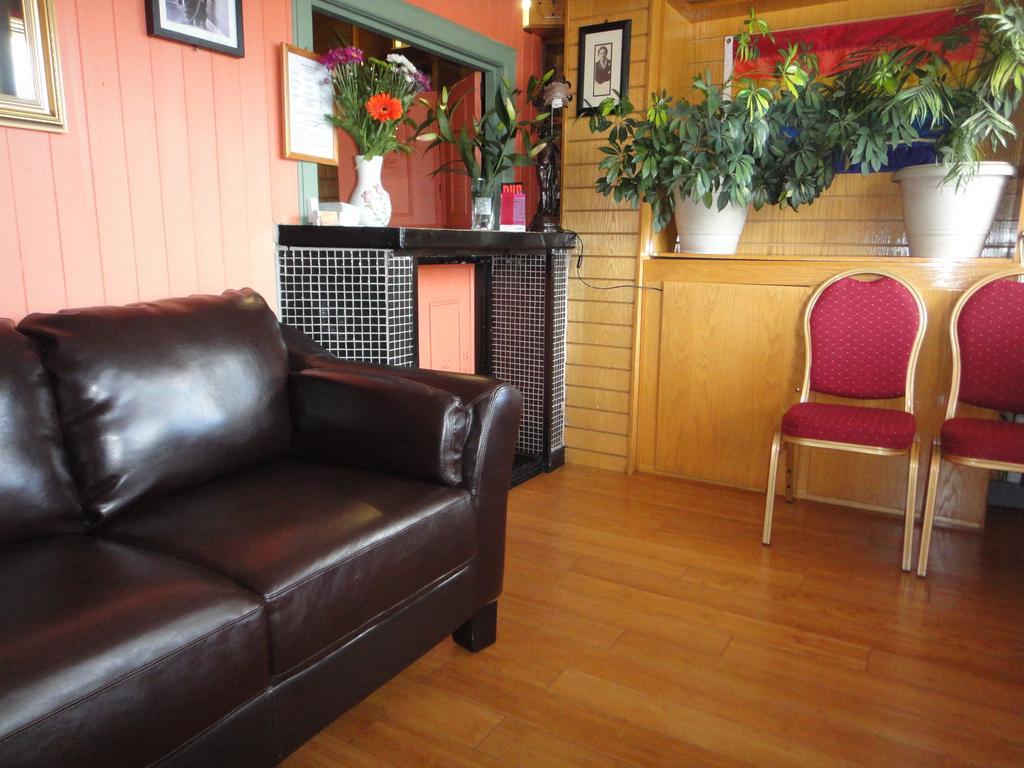 Inn On The Liffey Guesthouse Dublin Extérieur photo
